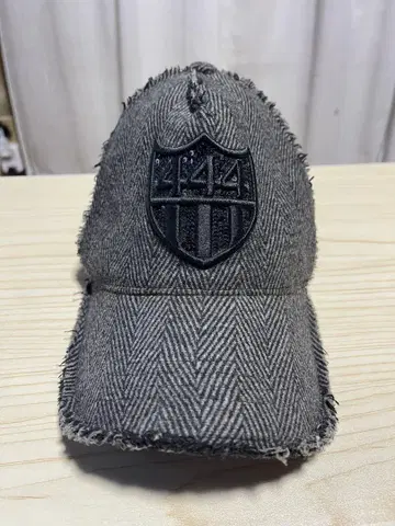 YOSHINORI KOTAKE 헤링본 무늬 캡