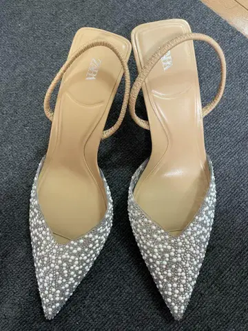 ZARA 비쥬 하이힐 펌프스 39