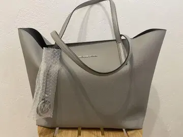 MICHAEL KORS 그레이 토트백
