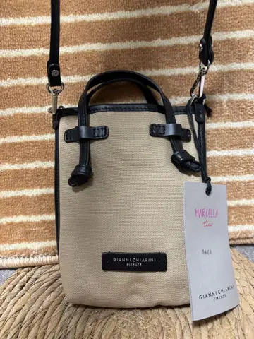 GIANNI CHIARINI 지아니 키아리니 스마트폰 숄더백 새상품