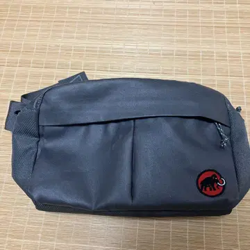 MAMMUT 숄더백 블랙 2520-00510