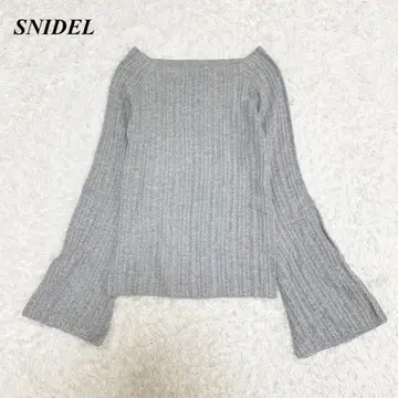 새상품급 SNIDEL 니트 F 사이즈 플레어 슬리브 스퀘어넥 그레이