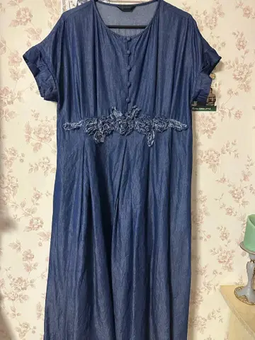 잉게보르그 데님 반팔 원피스 플라워 모티브
