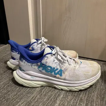 HOKA PROFLY 러닝화 JPN25.5cm