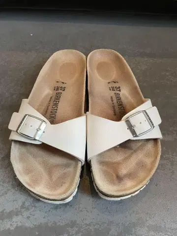 BIRKENSTOCK 마드리드 화이트 37