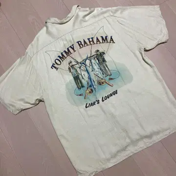 Tommy Bahama 빈티지 알로하 셔츠