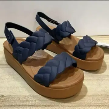 CROCS 여성용 샌들 브루클린 어퍼 로우 웨지 24cm