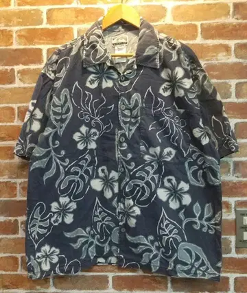 QUIKSILVER 알로하 셔츠 M 꽃무늬 네이비 계열