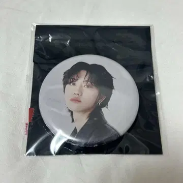 SEVENTEEN CAFE 2023 ver.1 캔뱃지 민하오