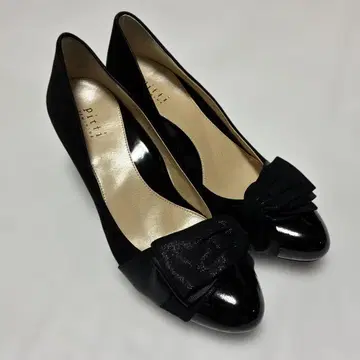 [새상품] Pitti 피티 에나멜 리본 펌프스 아몬드 토 24EE
