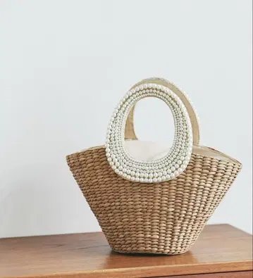 La boutique BonBon 바스켓백 S