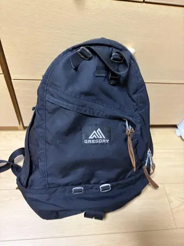 GREGORY 블랙 백팩