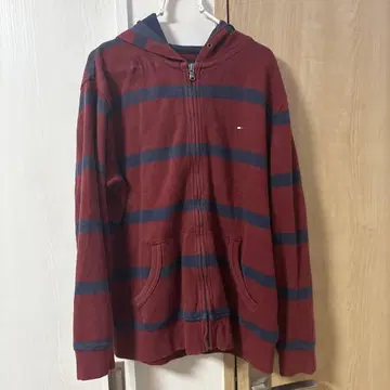tommy hilfiger 보더 후드티