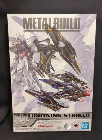 BANDAI SPIRITS METAL BUILD 라이트닝 스트라이커