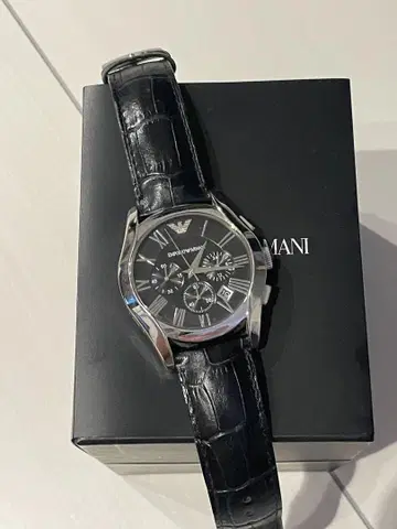 Emporio Armani 손목시계