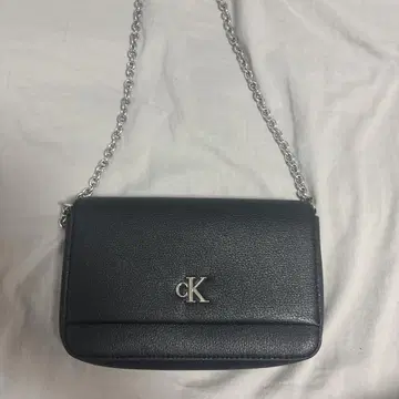 Calvin Klein 블랙 백