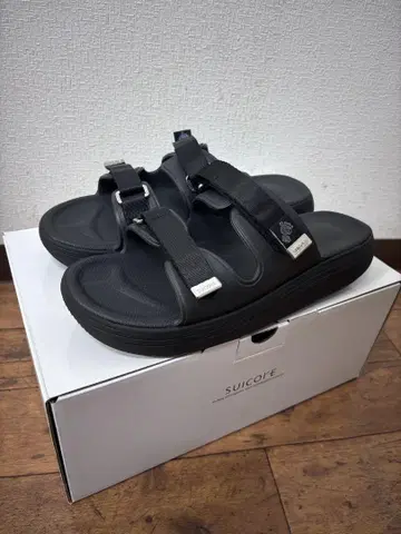 TOMORROWLAND [ 별주 ] SUICOKE ZONA