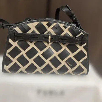 FURLA 훌라 격자무늬 마르가리타 숄더백