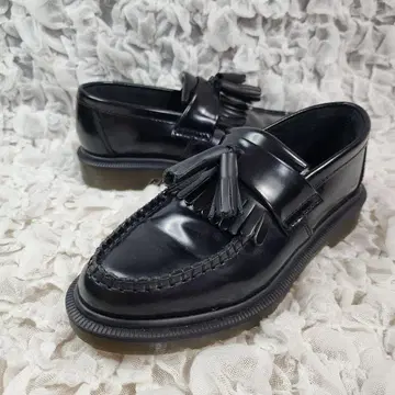 새상품급 닥터마틴 에이드리안 태슬 로퍼 22cm