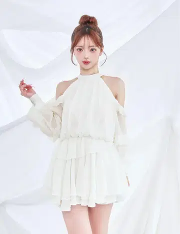 Darich 볼륨 쉬폰 미니 원피스 화이트