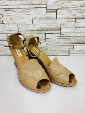 사토레 SARTORE 베이지 오픈토 웨지 샌들
