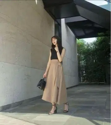L'or Asymmetry Wrap Skirt Laubeblanc