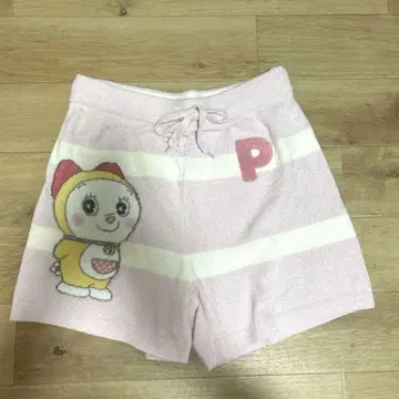미사용 이번 시즌 젤라피케 도라미 숏팬츠