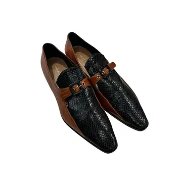 DRIES VAN NOTEN 38 도킹 가죽 신발