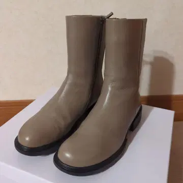 fitfit 사이드 지퍼 컴뱃 부츠 오크 23.5cm