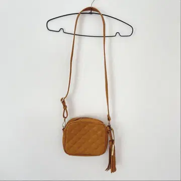 새상품 ROPE 로페 퀼팅 숄더백 미니백 태슬 가방