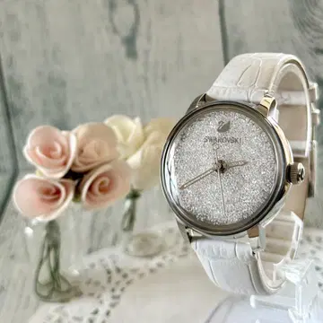 [레어] Swarovski 스와로브스키 손목시계 크리스탈 라인 워즈