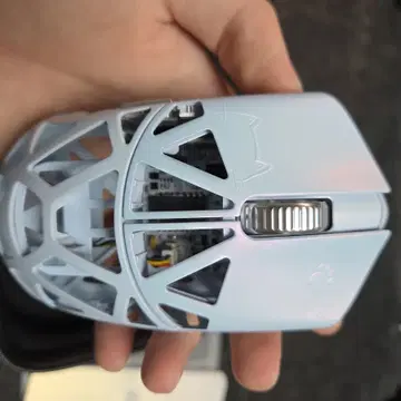 wlmouse beast x pro medium ice blue | 브랜드 중고거래 플랫폼