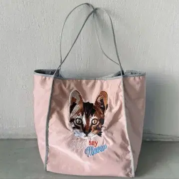 고양이 자수 토트백 핑크 귀여운 세련된 개성적인 캐주얼 새상품 미사용