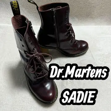 [ Dr. Martens ] SADIE 22 cm 부츠 힐 사이드지퍼