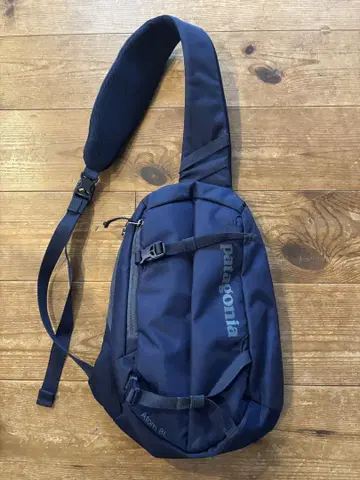 Patagonia 파타고니아 atom sling 8L 바디백