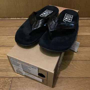 아일랜드 슬리퍼 샌들