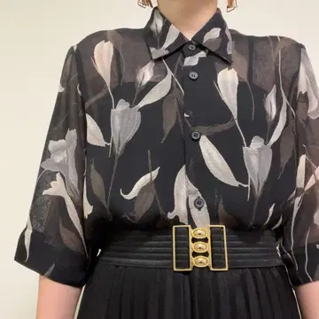 블랙 꽃무늬 오부 소매 비침 거친 레트로 앤티크 블라우스