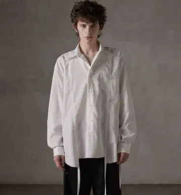 GRANCY 24ss 도킹 데미지 디자인 셔츠 M 사이즈