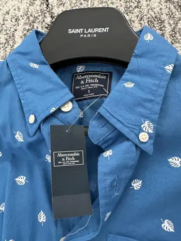 [새상품] Abercrombie & Fitch 아바클로 블루 셔츠