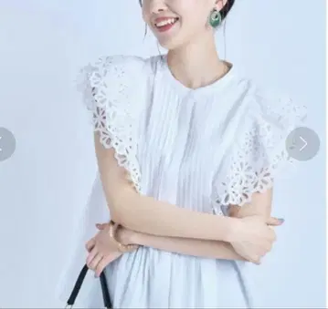 저스길리티 컷워크 자수 블라우스 마가렛 컷워크 블라우스