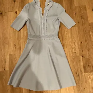TED BAKER 라이트 블루 무릎 기장 원피스 1