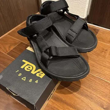 Teva 블랙 스포츠 샌들 25cm 박스 포함