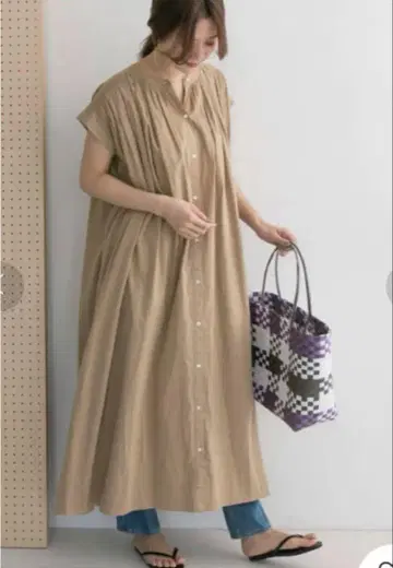 어반 리서치 도어스 코튼 보일 개더 원피스