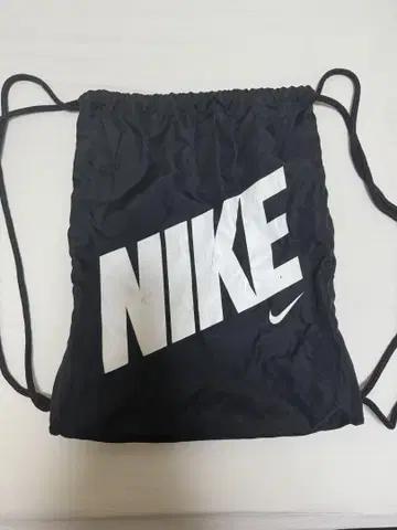 Nike 냅색 블랙 로고