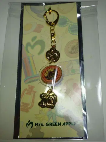 Mrs. GREEN APPLE 랜덤 참 키링 (N)