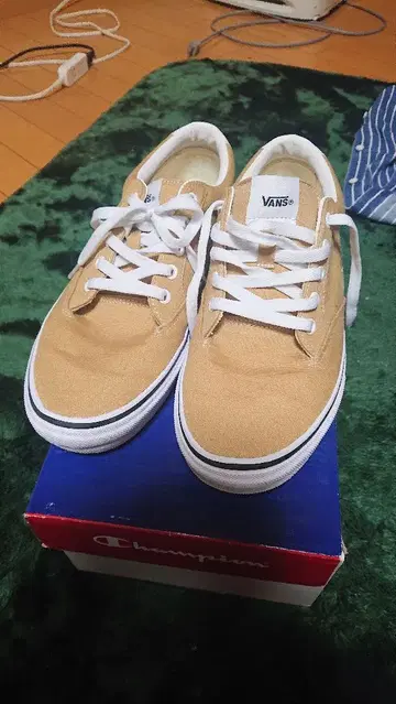 Vans 베이지 스니커즈 10 (US)