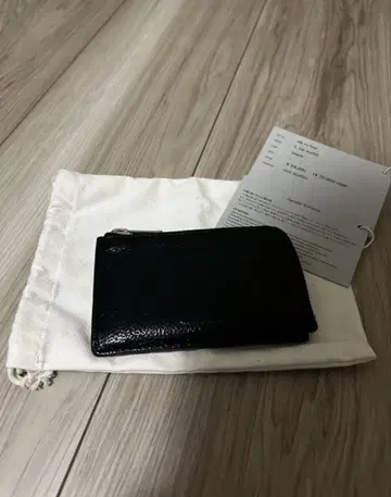 Hender scheme L zip wallet