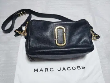 MARC JACOBS 숄더백