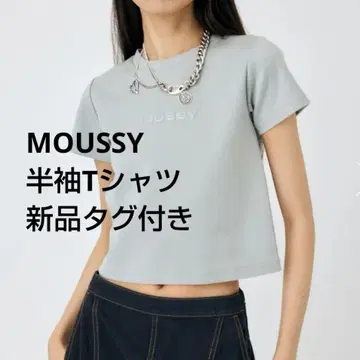 MOUSSY 그레이 반팔 티셔츠