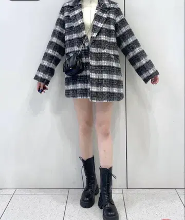 Heather 샤기 미들 코트